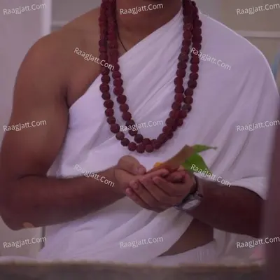 Subah Subah Le Shiv Ka Naam